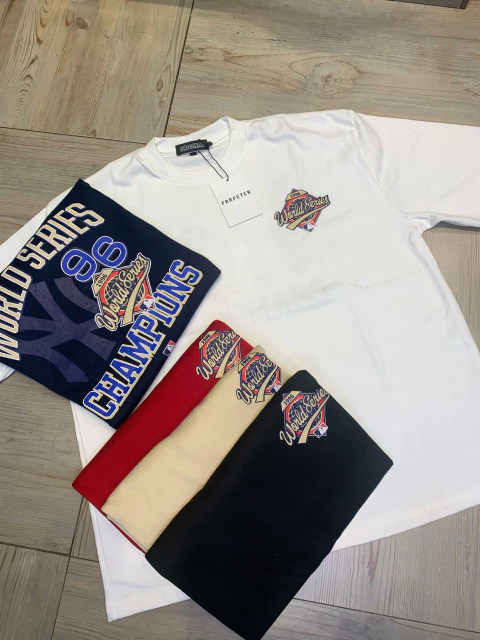 OVERSIZE FEMININA WORLD SERIES - comprar online