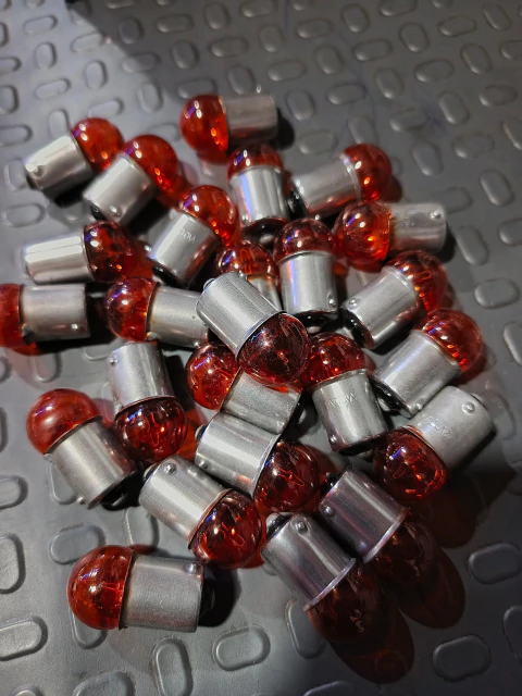 Lampara Giro 1 Polo/ 12V 10W Naranja - comprar online