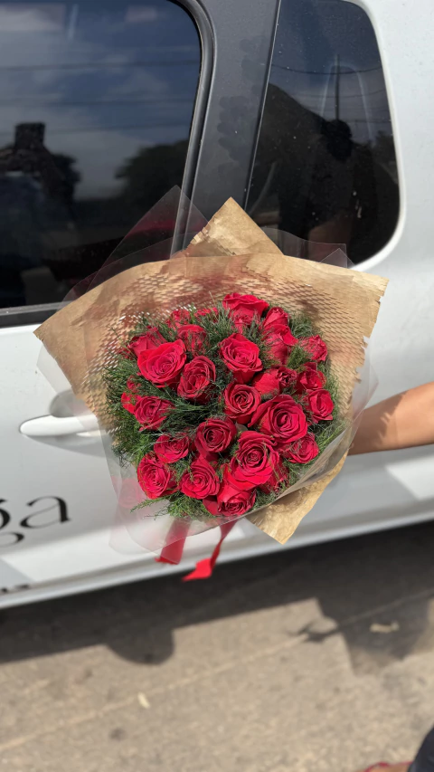 Buquê Compacto 30 Rosas