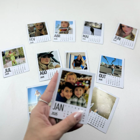 Calendário Polaroid para Geladeira com 12 Fotos