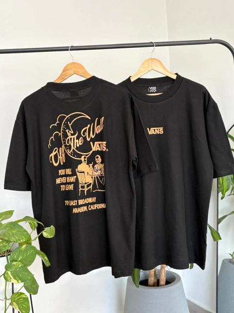 REMERA oversize vans luna - comprar online