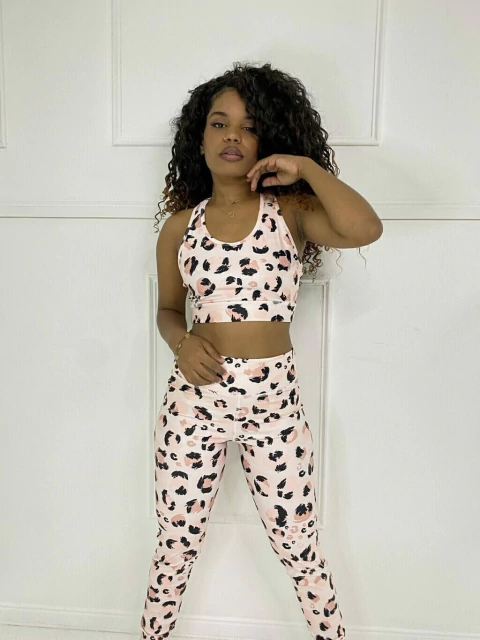 CALZA LARGA PRINT ROSA