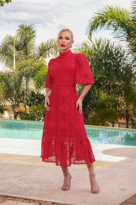 Samara - Vestido Midi em Renda com Guipir - Ref 4202