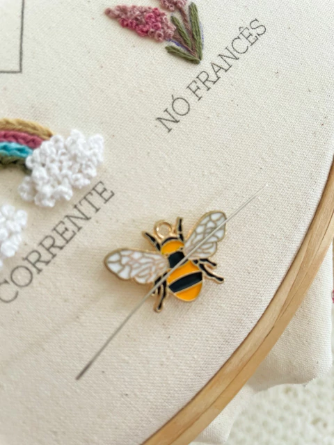 Ímã para Agulhas – Abelhinha - comprar online