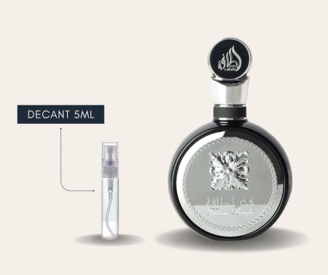 Fakhar Black - comprar online