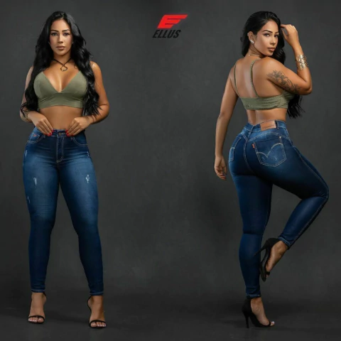 calça jeans feminina ELLS com detalhe puido 98% algodão 2% elastano slim fit