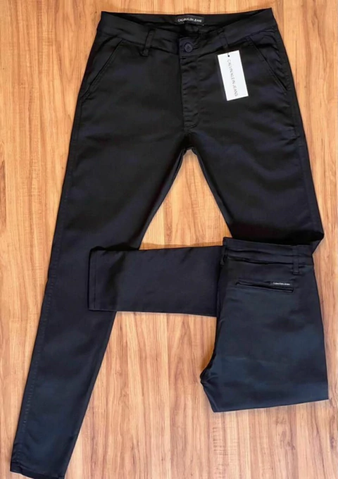 Calça masculina Sarja CK 98% algodão 2% elastano slim fit