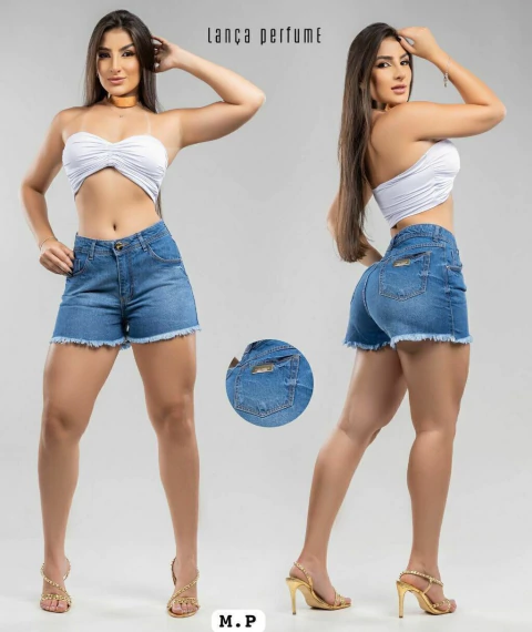 Bermuda jeans feminina LNÇ PFM 98% algodão 2% elastano slim fit