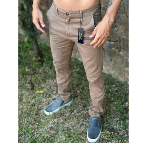 Calças masulina sarja Polo 98% algodão 2% elastado slim fit