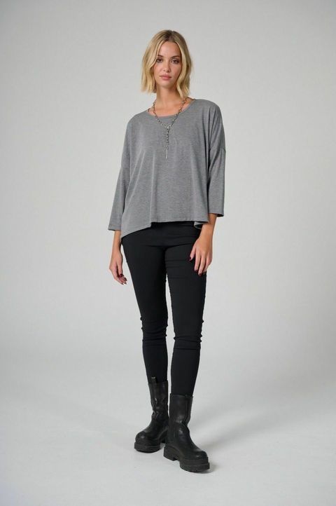 REMERA NEW YORK GRIS