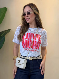 Blusa renda manguinha love more