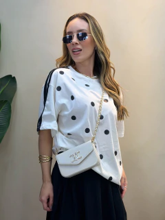 Max t-shirt manguinha listras estampada poá