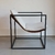 Poltrona Minimal em Metal com Almofada - Pronta Entrega