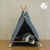 Tenda para Gatos Maruru Triangular em Madeira com Tecido Removível e Cama Embutida Suspensa do Chão