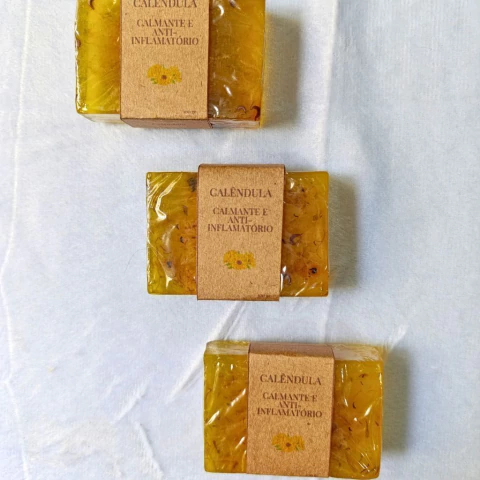 Sabonetes Artesanais Cuidado Pessoal - Calêndula - comprar online