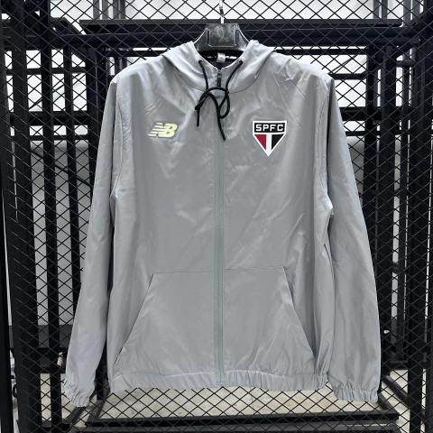 Jaqueta corta-vento São Paulo New Balance - 2024/25 - Cinza - comprar online