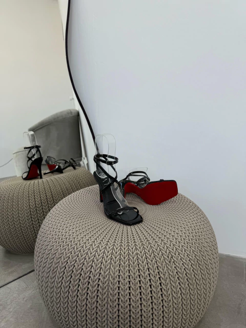 Salto Carla Preto - comprar online