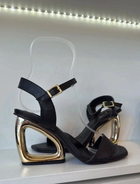 Salto Lorena Preto - comprar online