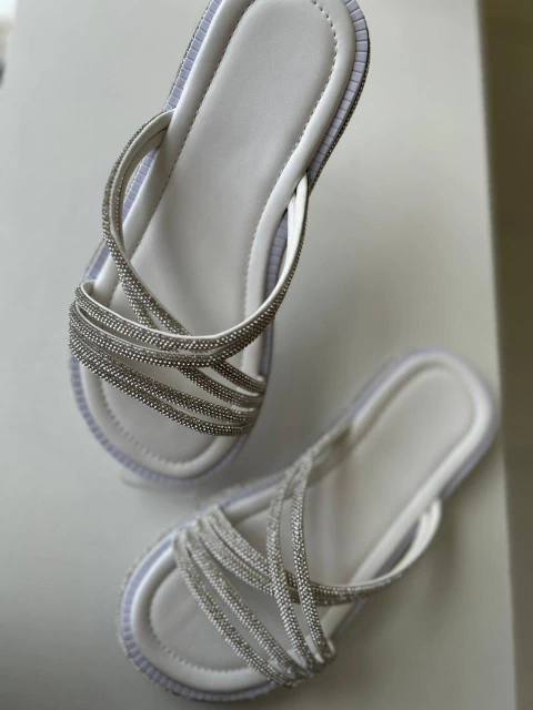 Rasteirinha Lari Branco