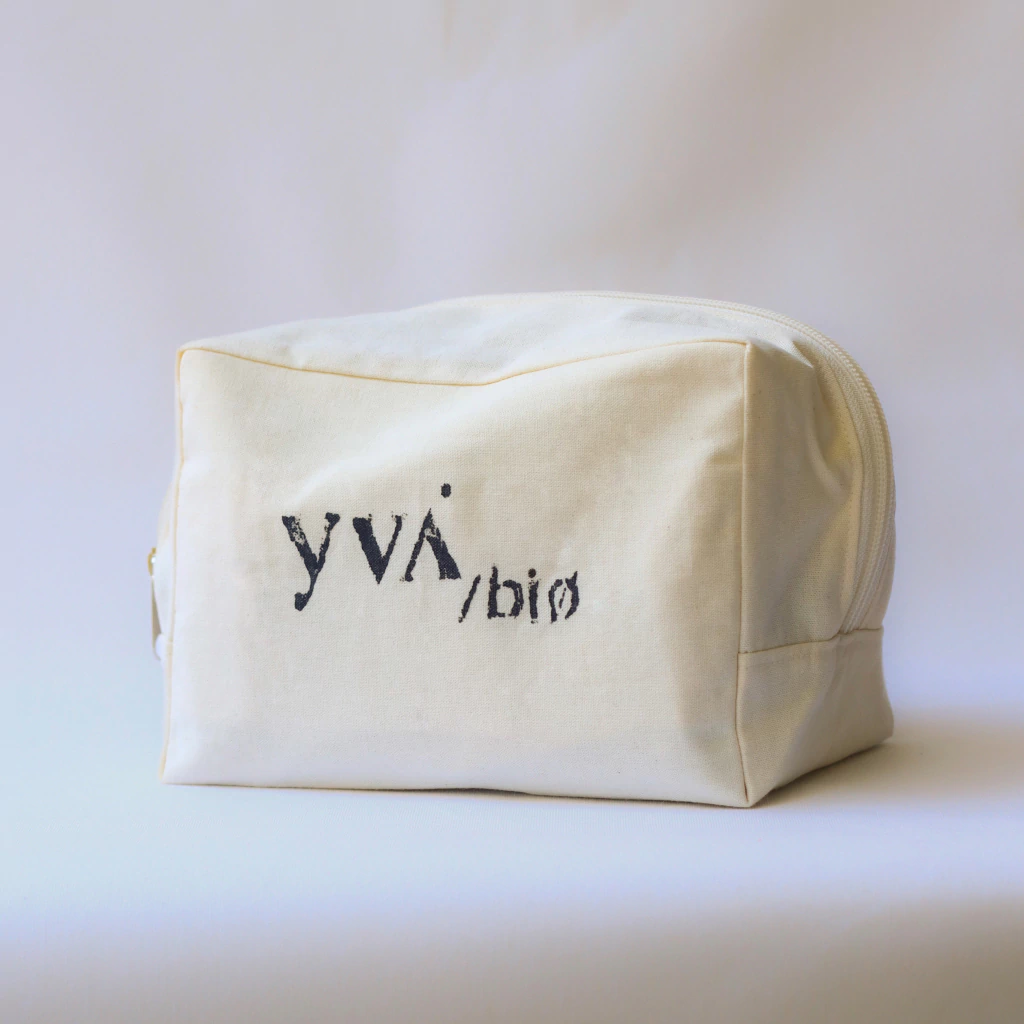 Nécessaire com bolsos | Xilogravura