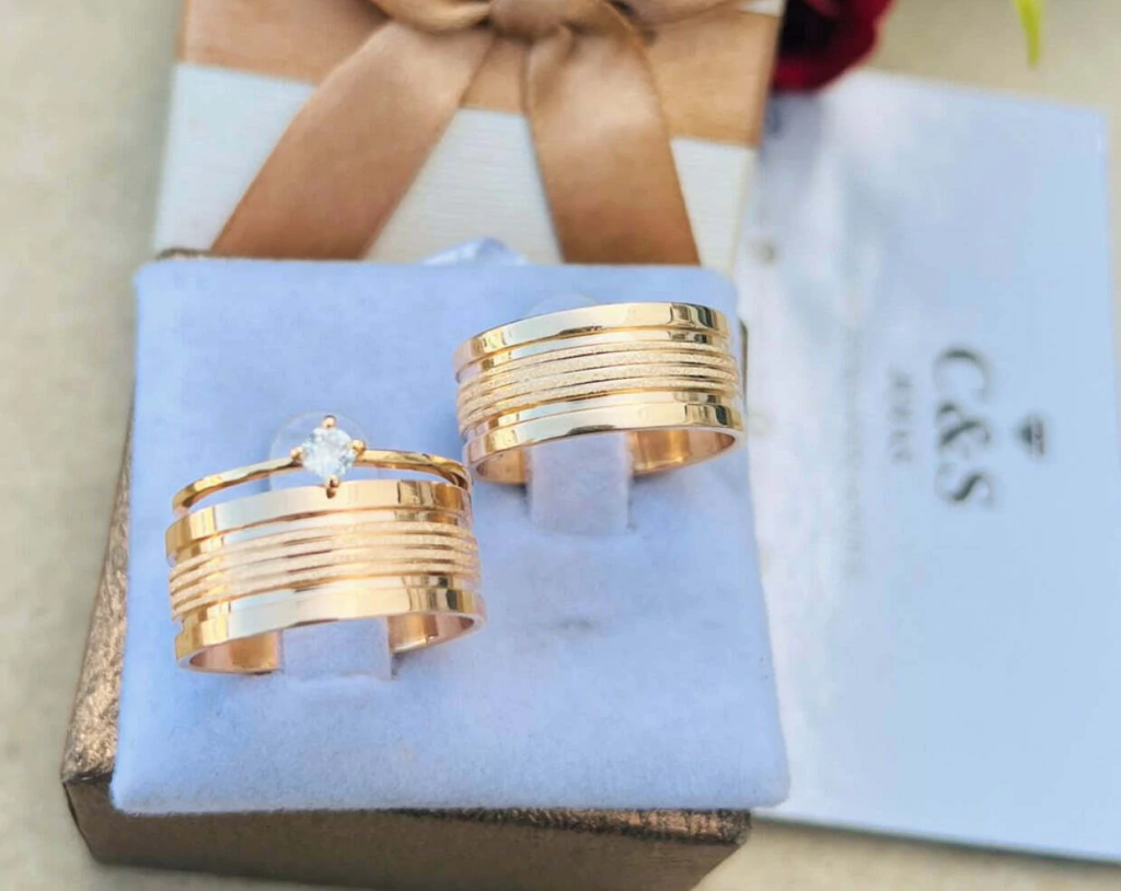 Par Alianças Goiás Prata Banhada a Ouro - 9mm