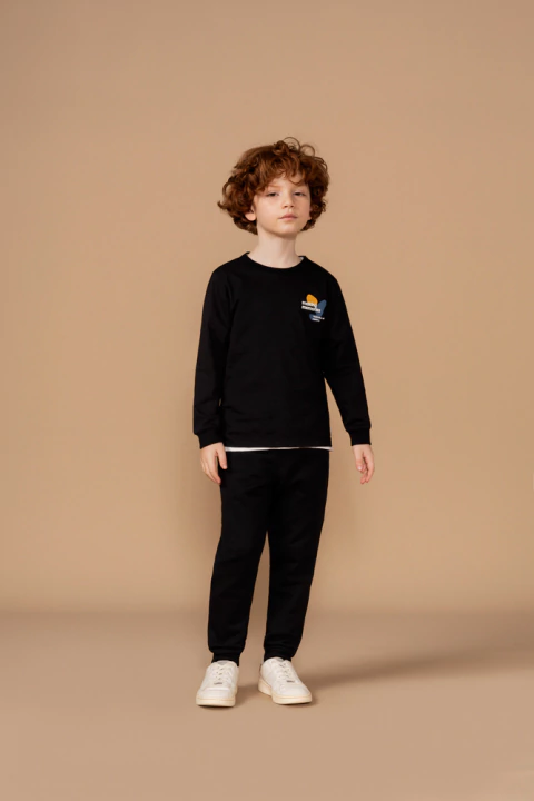 Conjunto Camiseta Malha Calça Moletom Preto - Bugbee