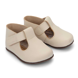 Sapato Chocalho Couro Creme - Petit Cheval