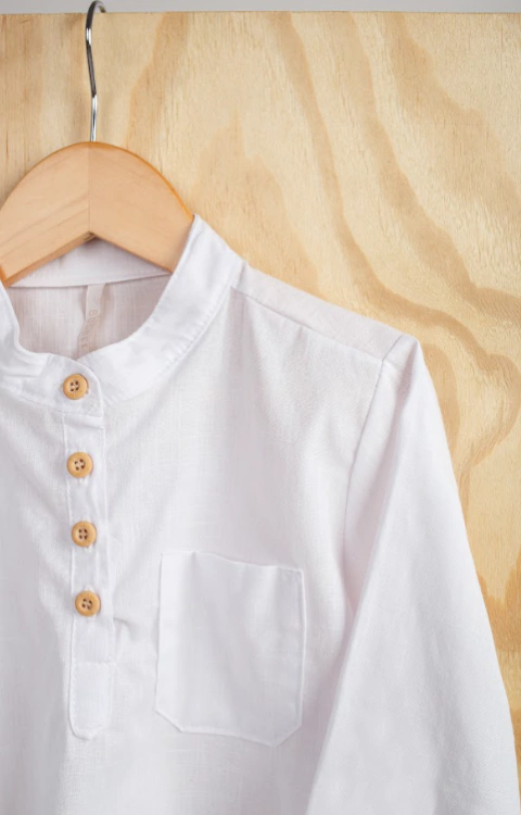 Bata Texturizada Branca - Bugbee