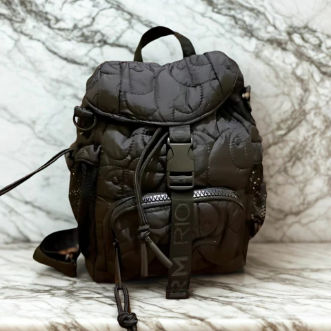 Bolsa Pipoquinha Puffer Preto - Farm