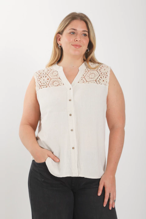 Camisa Hatta de lino sin mangas calada