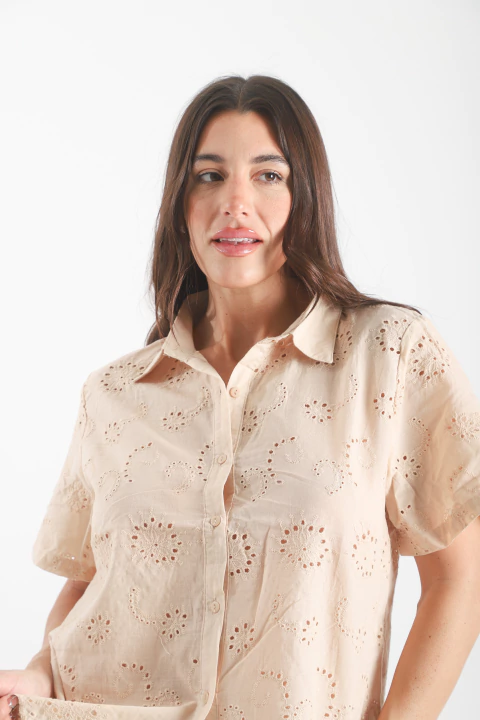 Camisa Nikko Brodery manga corta