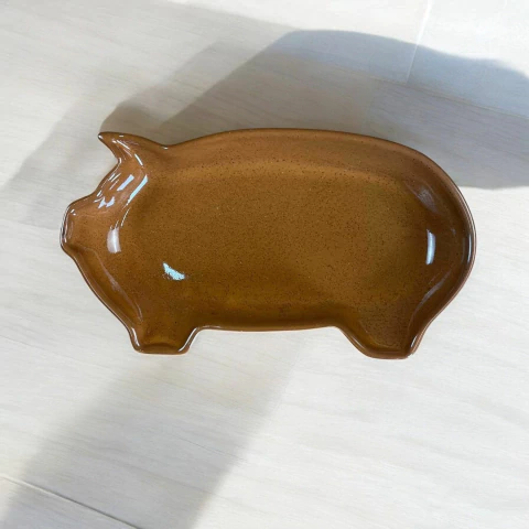 Travessa Terracota Porco Pequena Home Decor - comprar online