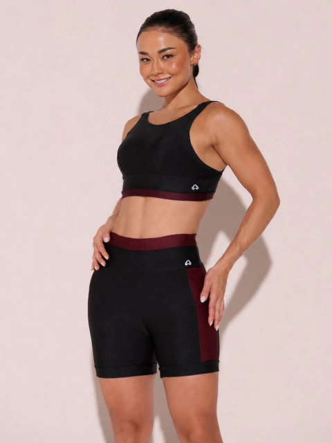 Conjunto Feminino Top e Short Recortes Bicolor com Bolsos edição limitada Preto / Barolo
