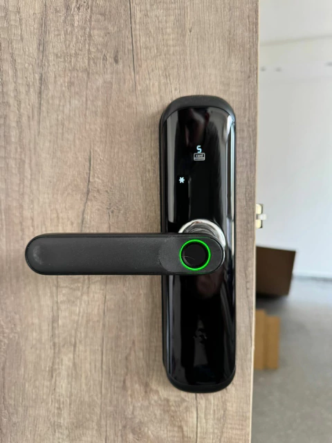 Cerradura Inteligente con huella dactilar