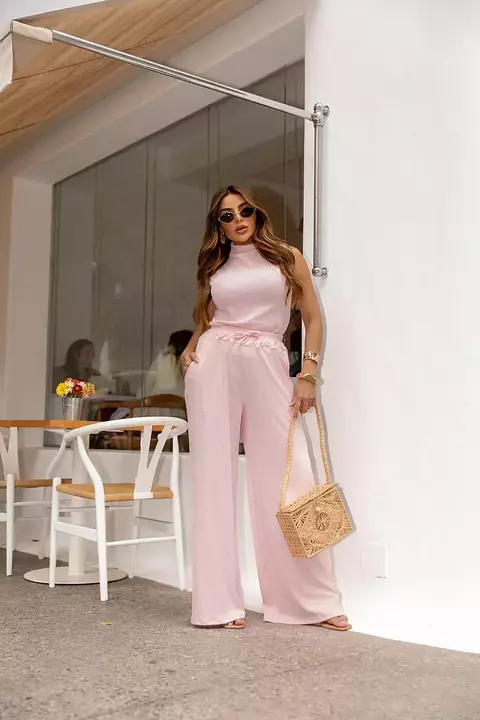 Conjunto Gabriel blusa regata gola alta e calça pantalona - comprar online