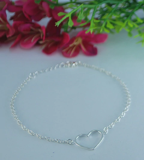 PULSEIRA PR CORACAO LISO PRATEADO