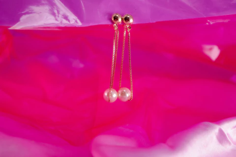 BRINCO FLH. FIO VEZEZIANO PEROLA QL