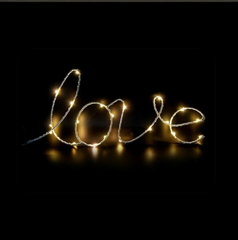 Adorno LOVE Luz led
