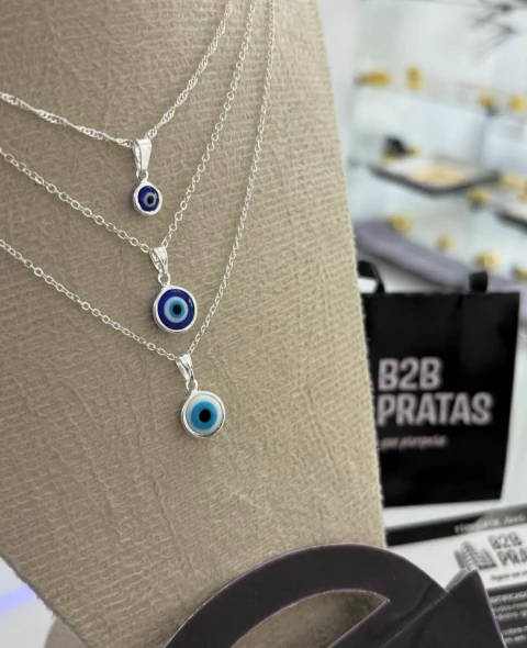 Kit com 3 colares olho grego