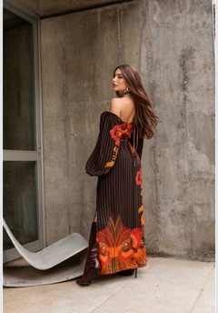 Vestido Estampado ombro a ombro na internet