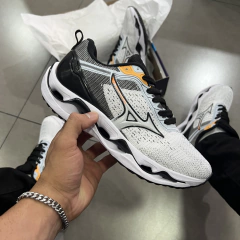 Tenis Mizuno Stratos 3 Branco