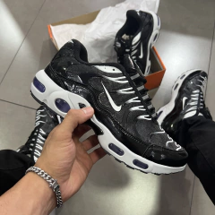 Tenis Nike Tn Preto/Branco