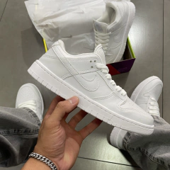 Tenis Dunk Low Branco