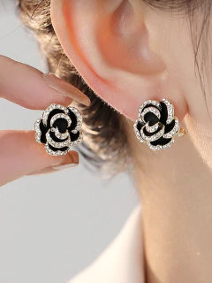 Argola Flor Preta - comprar online