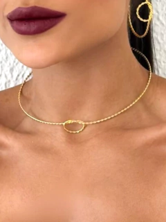 Colar Choker Torcido nó Dourado