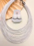 Colar e Brincos Fios Brancos - comprar online