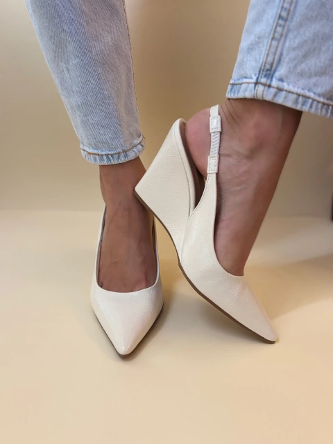 Scarpin Anabela Lua Off White