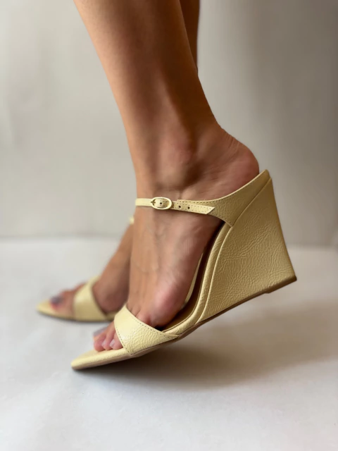 Anabela Celina Amarelo