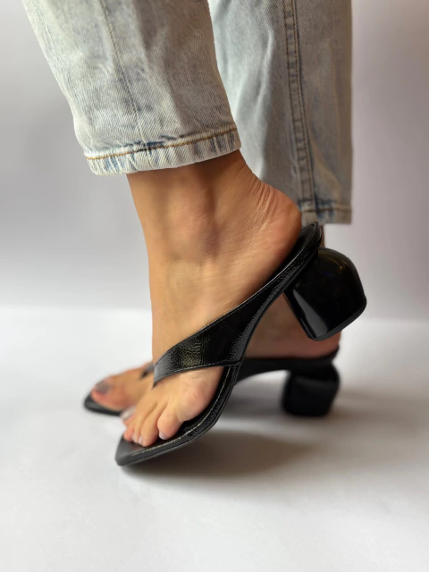 Tamanco Flip Flop Preto - comprar online