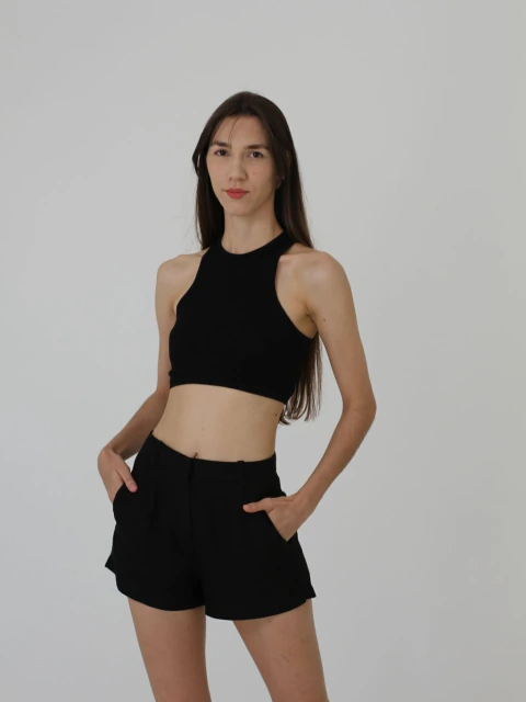 Short Alfaiataria Curto - Preto - comprar online